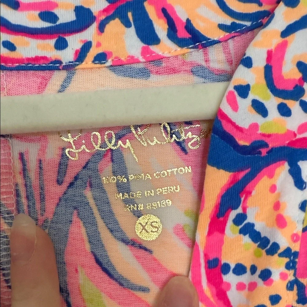 Lilly Pulitzer sea shell v-neck pink dress with size buttons‎ and blue lining